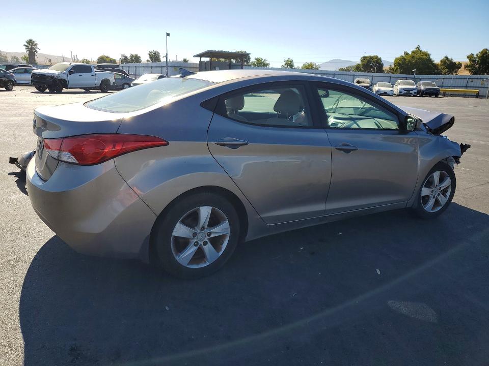 Продажа на аукционе авто 2013 Hyundai Elantra, vin: 5NPDH4AE1DH308167, номер лота: 62997126