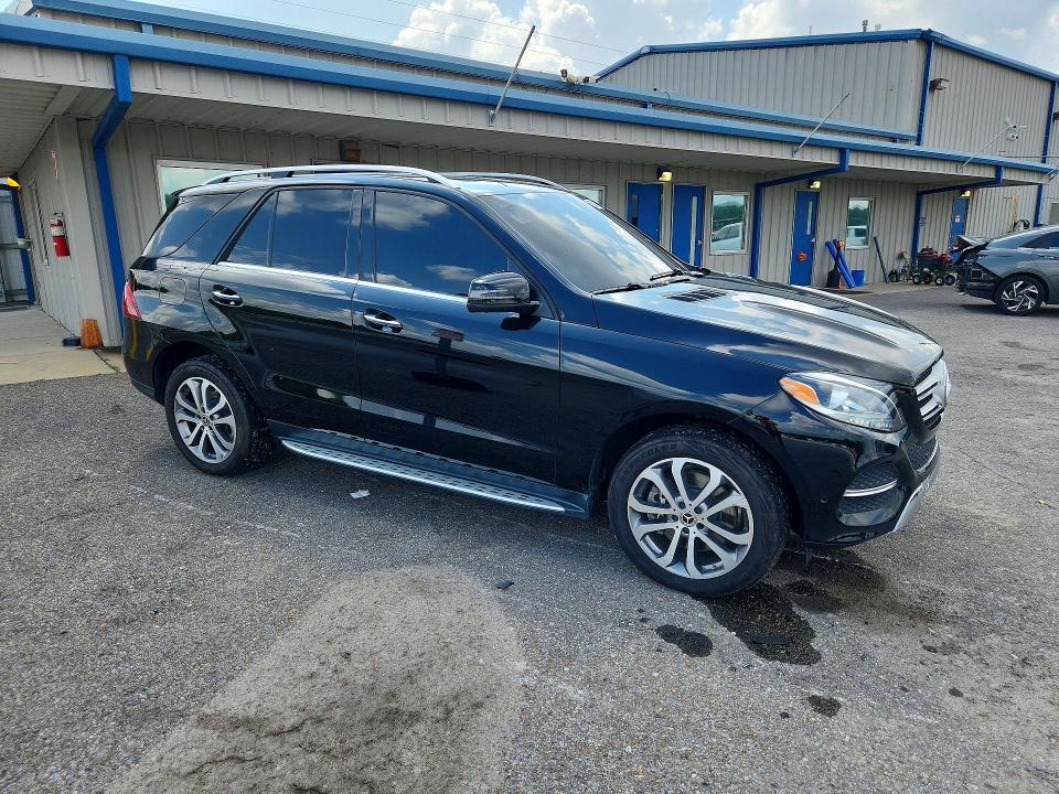 Продажа на аукционе авто 2019 Mercedes-benz Gle, vin: 4JGDA5GB8KB205989, номер лота: 60271406
