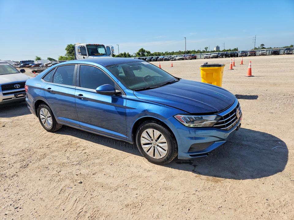 63527566 :رقم المزاد ، 3VWC57BU6KM051152 vin ، 2019 Volkswagen Jetta مزاد بيع