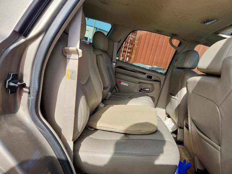 59880976 :رقم المزاد ، 1GYEK63N53R281362 vin ، 2003 Cadillac Escalade مزاد بيع