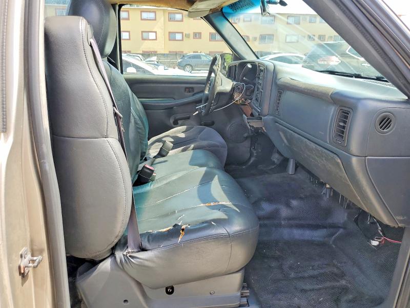 2000 Chevrolet Silverado მანქანა იყიდება აუქციონზე, vin: 1GCEC14W1YE156063, აუქციონის ნომერი: 59852666