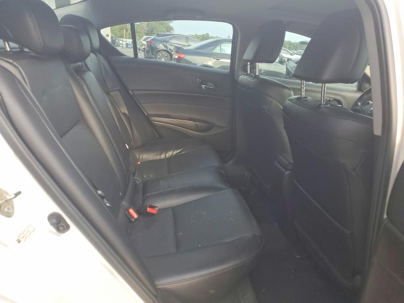 Продаж на аукціоні авто 2018 Acura Ilx, vin: 19UDE2F75JA005811, номер лоту: 62282726