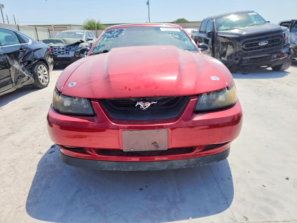 61850476 :رقم المزاد ، 1FAFP45X53F401490 vin ، 2003 Ford Mustang مزاد بيع