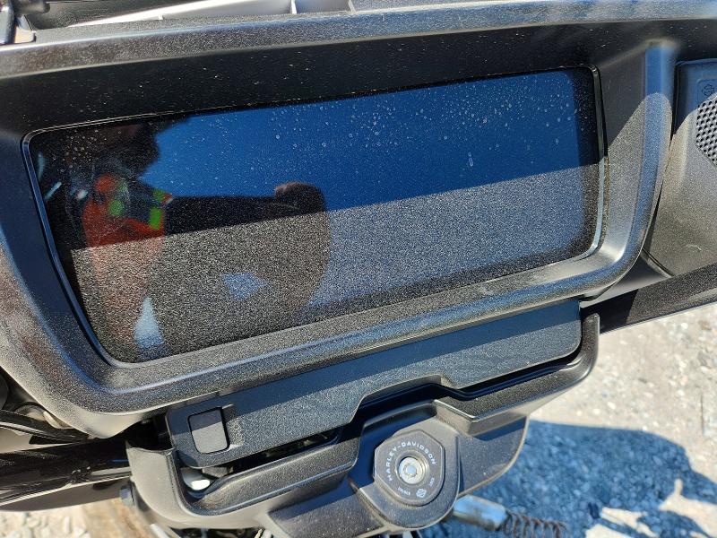 61221746 :رقم المزاد ، 1HD1KB71XRB647403 vin ، 2024 Harley-davidson Flhx مزاد بيع