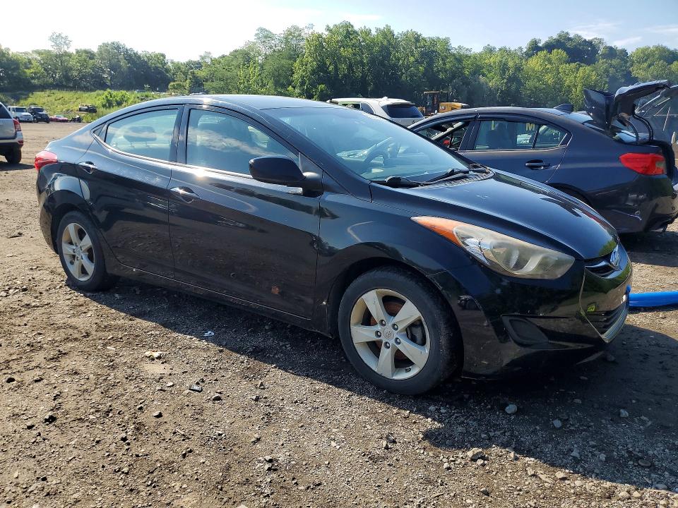 2013 Hyundai Elantra მანქანა იყიდება აუქციონზე, vin: KMHDH4AE8DU765253, აუქციონის ნომერი: 63354016