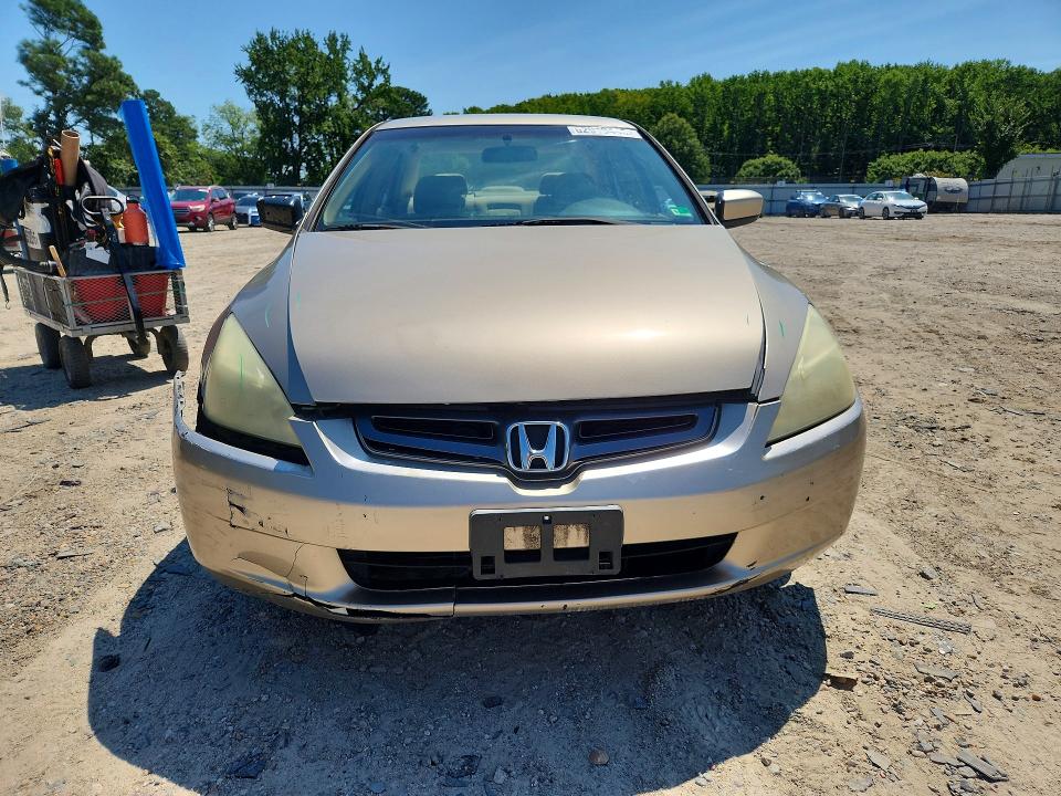 62919446 :رقم المزاد ، 1HGCM56303A077354 vin ، 2003 Honda Accord مزاد بيع