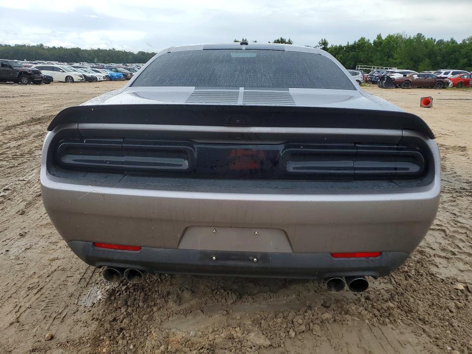 61717446 :رقم المزاد ، 2C3CDZBT9GH172163 vin ، 2016 Dodge Challenger مزاد بيع