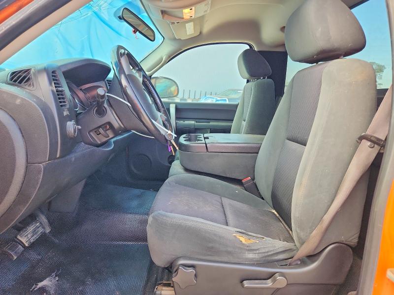 60825706 :رقم المزاد ، 1GCEC24029Z185518 vin ، 2009 Chevrolet Silverado مزاد بيع