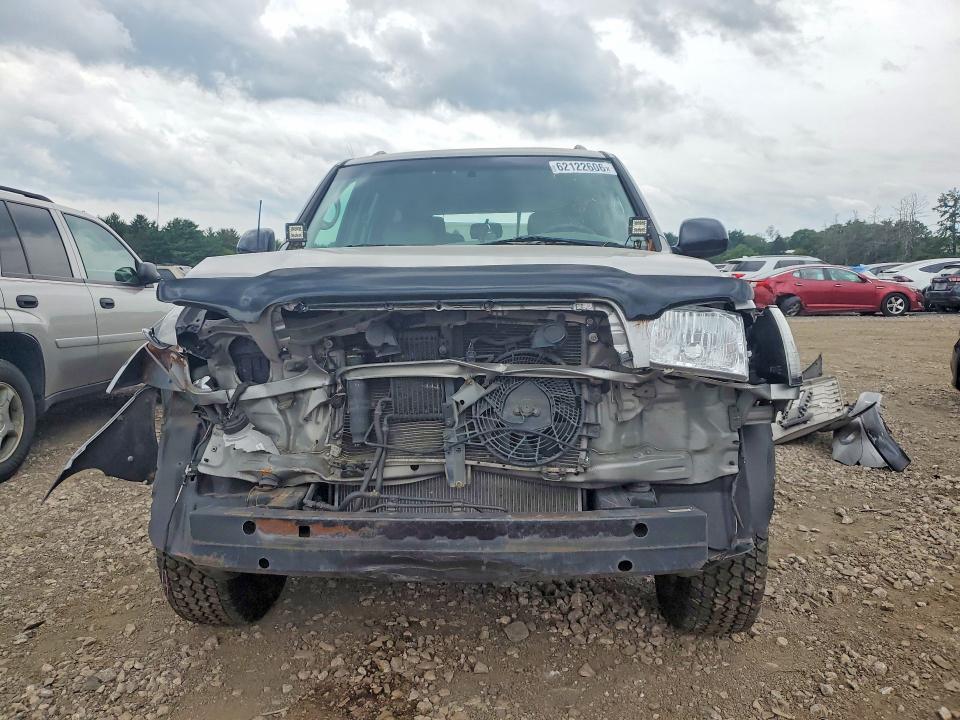 2003 Toyota Sequoia მანქანა იყიდება აუქციონზე, vin: 5TDBT48A23S184430, აუქციონის ნომერი: 62122606