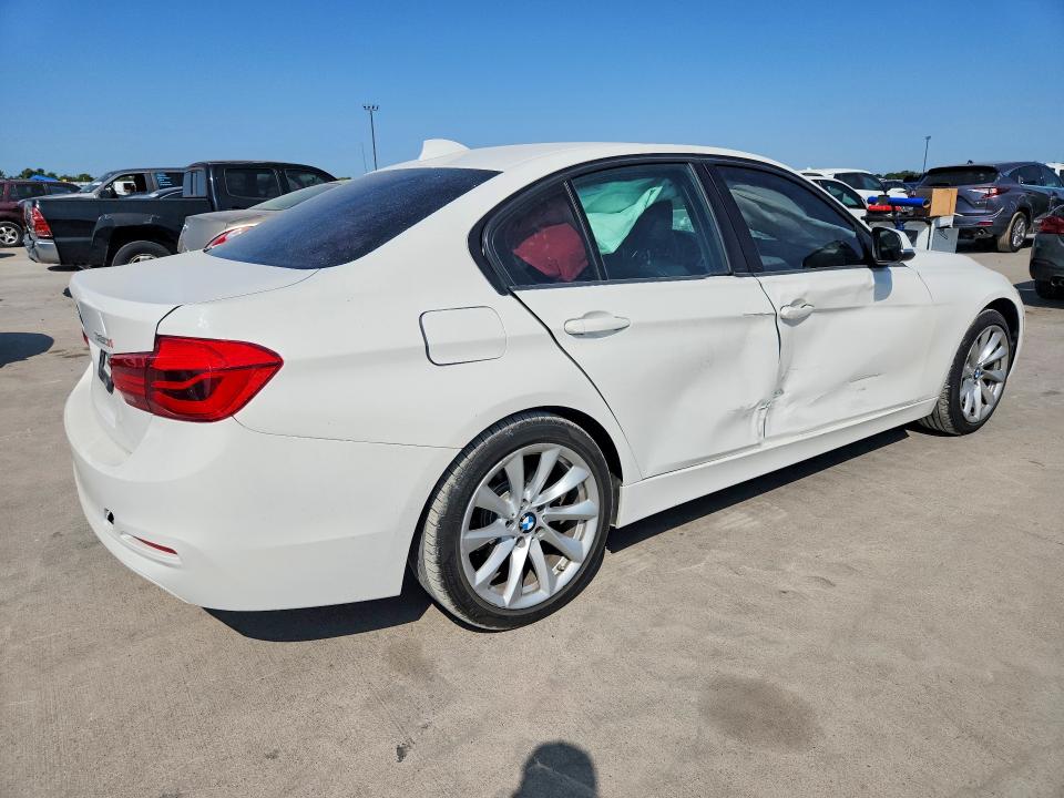 Продажа на аукционе авто 2018 Bmw 320, vin: WBA8E1G5XJNU90489, номер лота: 63243176