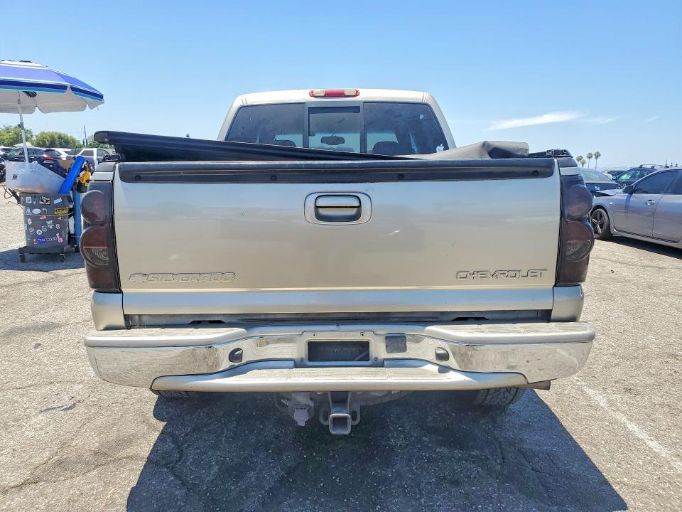 61058316 :رقم المزاد ، 2GCEC13T551148052 vin ، 2005 Chevrolet Silverado مزاد بيع