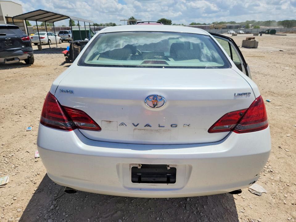 61774066 :رقم المزاد ، 4T1BK36B48U314960 vin ، 2008 Toyota Avalon مزاد بيع