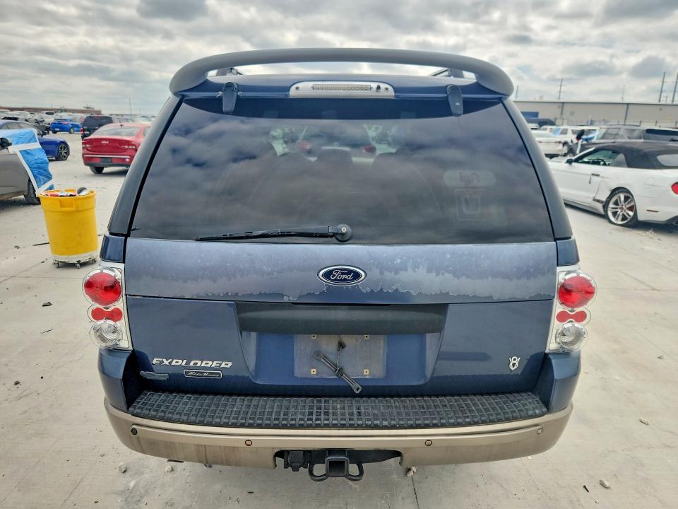 Продажа на аукционе авто 2004 Ford Explorer, vin: 1FMZU64W34UA86055, номер лота: 62401296