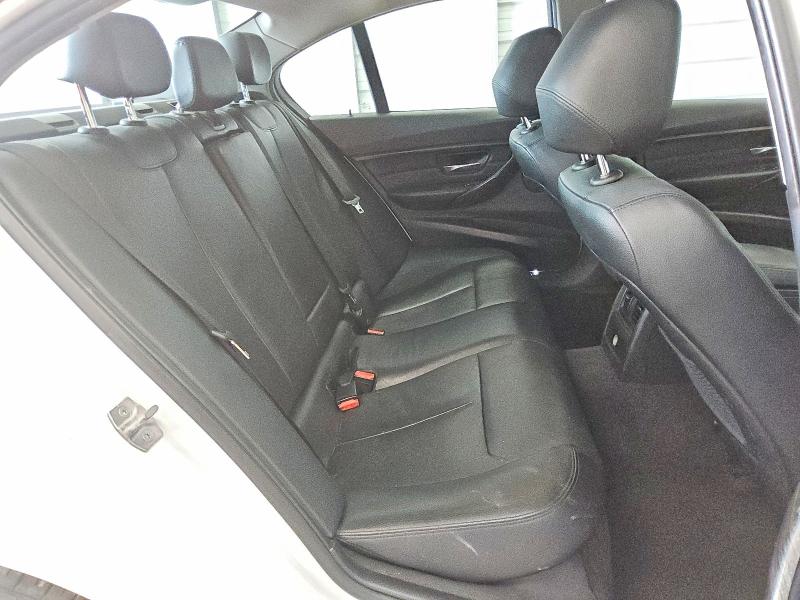 Продаж на аукціоні авто 2017 Bmw 320, vin: WBA8E5G50HNU41545, номер лоту: 59596376