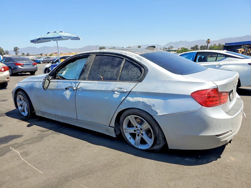 2014 Bmw 328 მანქანა იყიდება აუქციონზე, vin: WBA3C1C57EK108836, აუქციონის ნომერი: 62288336