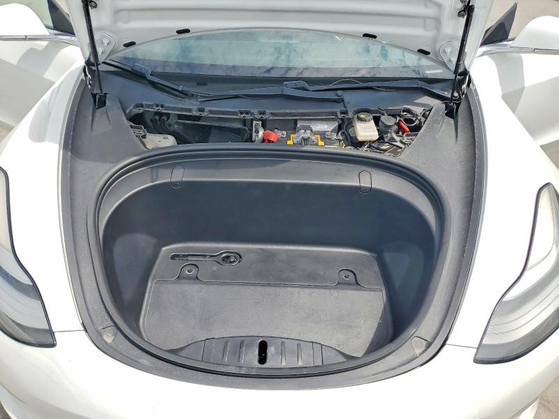 59185896 :رقم المزاد ، 5YJ3E1EA4KF337524 vin ، 2019 Tesla Model 3 مزاد بيع