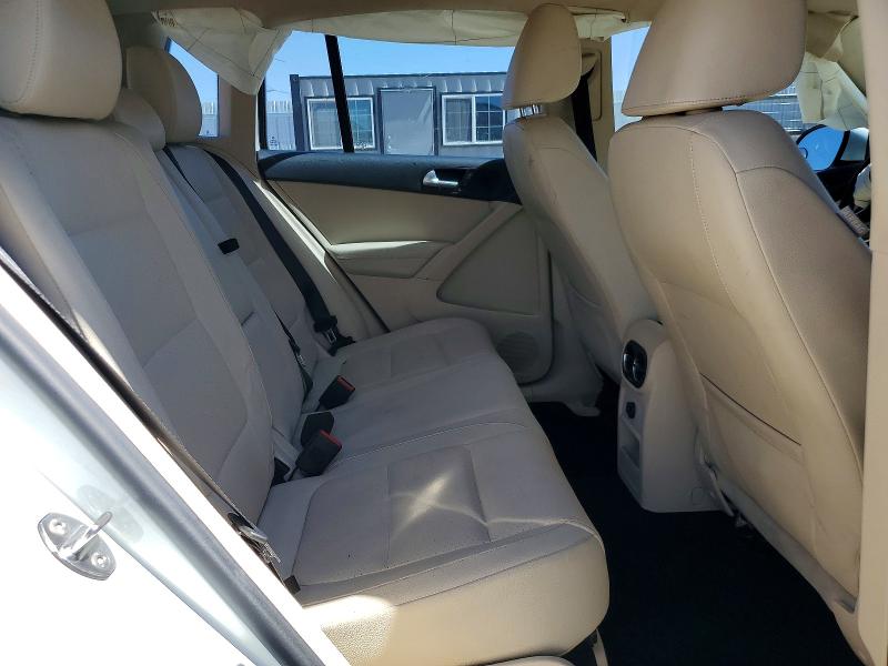 Продаж на аукціоні авто 2017 Volkswagen Tiguan, vin: WVGAV7AX3HK033371, номер лоту: 60077986