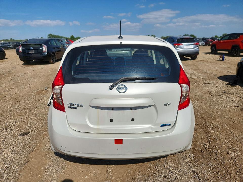 2015 Nissan Versa Note მანქანა იყიდება აუქციონზე, vin: 3N1CE2CP0FL385397, აუქციონის ნომერი: 60176676