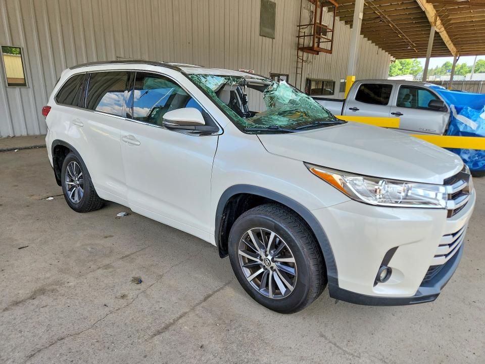 Aukcja sprzedaży 2017 Toyota Highlander, vin: 5TDJZRFH7HS418480, numer aukcji: 60792656