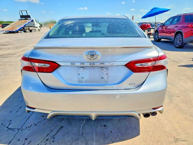 2018 Toyota Camry მანქანა იყიდება აუქციონზე, vin: 4T1B11HK0JU538768, აუქციონის ნომერი: 59542856