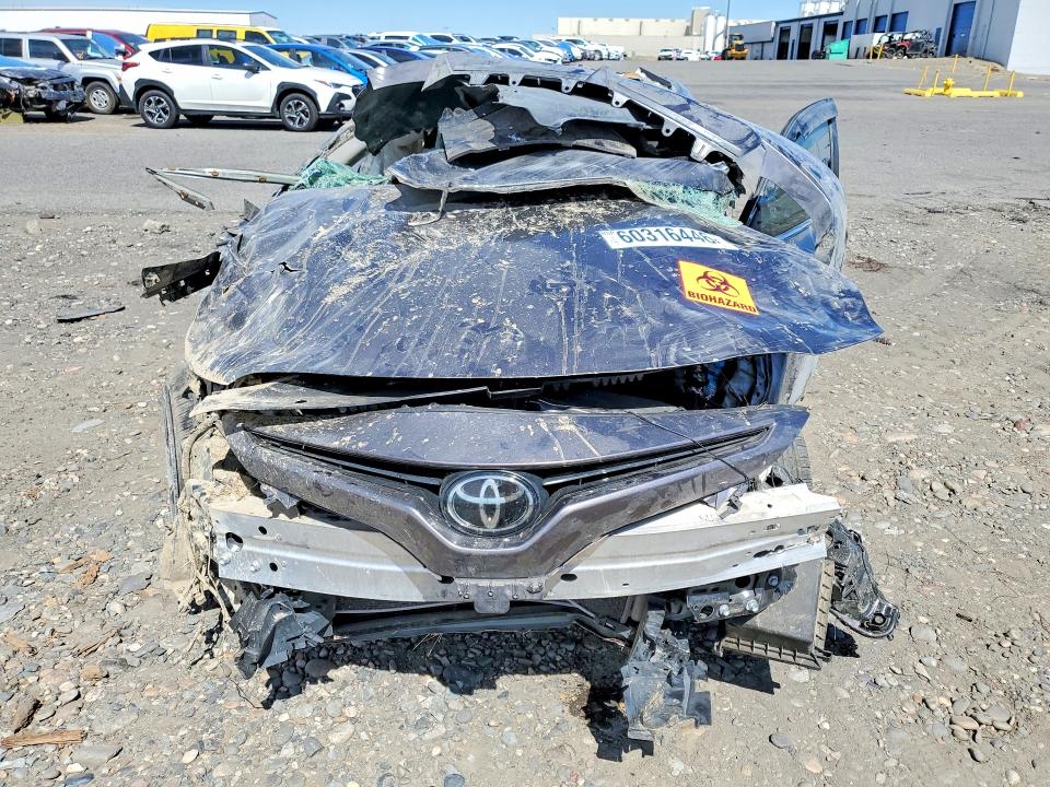 60316446 :رقم المزاد ، 4T1G11AK5PU752910 vin ، 2023 Toyota Camry مزاد بيع