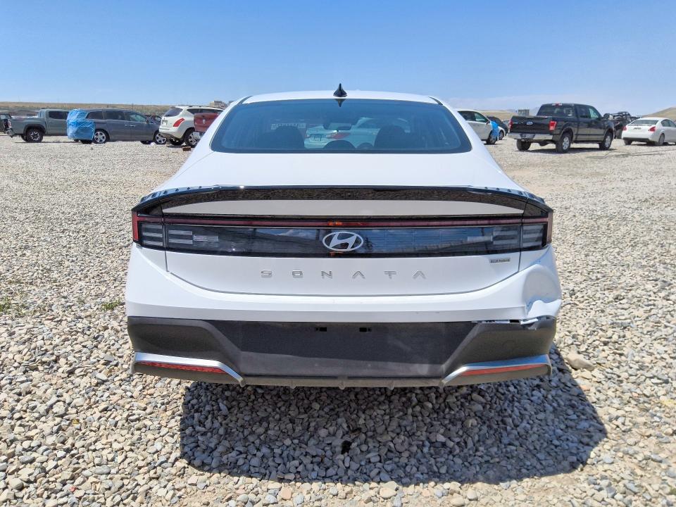 61421216 :رقم المزاد ، KMHL24JJ2TA157707 vin ، 2026 Hyundai Sonata Hybrid مزاد بيع