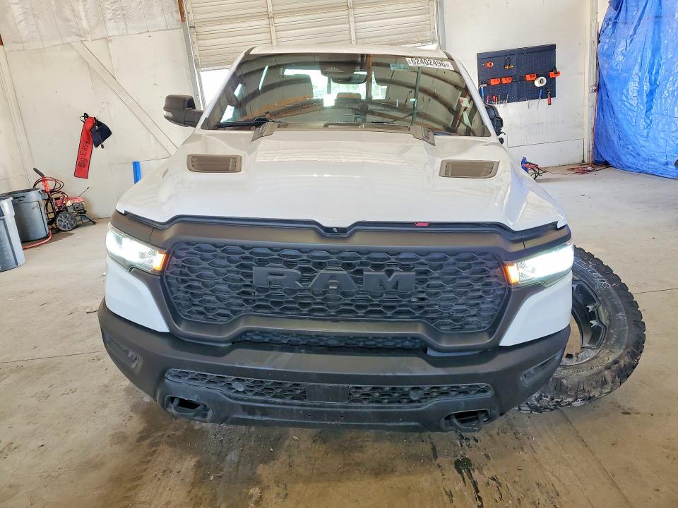 62402496 :رقم المزاد ، 1C6SRFLP9SN579836 vin ، 2025 Ram 1500 مزاد بيع