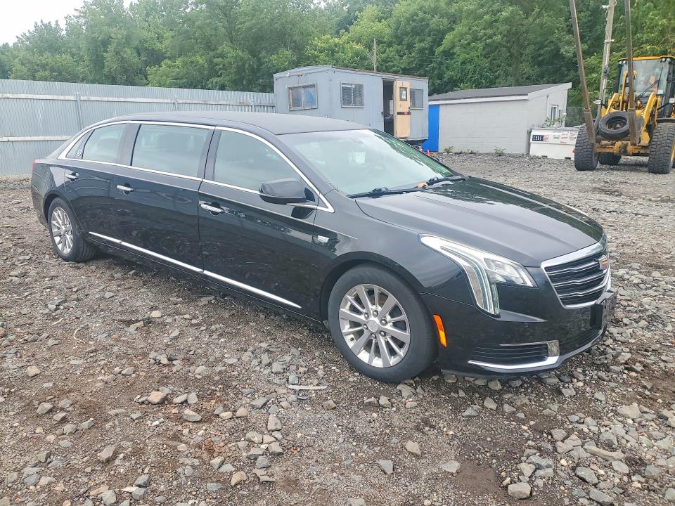 Продажа на аукционе авто 2018 Cadillac Xts, vin: 2GEXG6U38J9550224, номер лота: 60212756