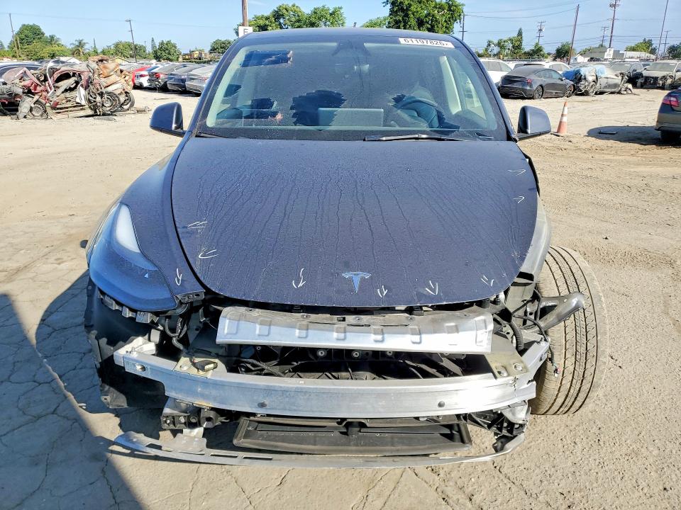 Продажа на аукционе авто 2023 Tesla Model Y, vin: 7SAYGDEE3PF909584, номер лота: 61197826