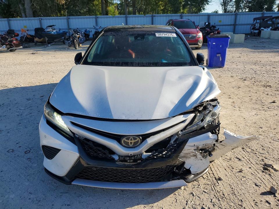 2019 Toyota Camry მანქანა იყიდება აუქციონზე, vin: 4T1B61HK6KU159762, აუქციონის ნომერი: 59794376