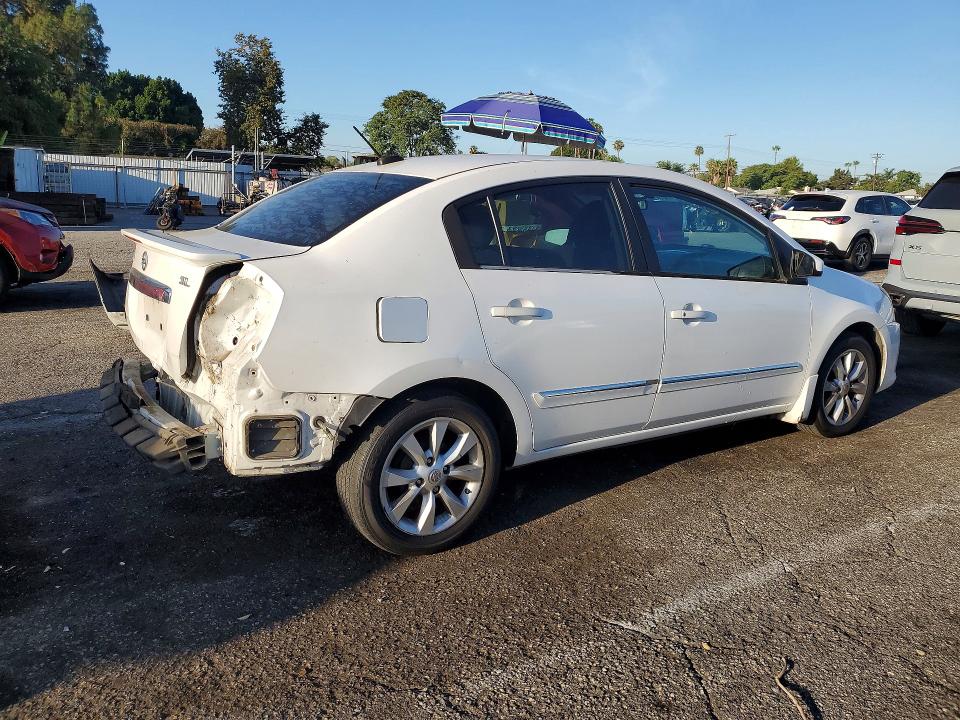 62524816 :رقم المزاد ، 3N1AB6AP0BL719058 vin ، 2011 Nissan Sentra مزاد بيع