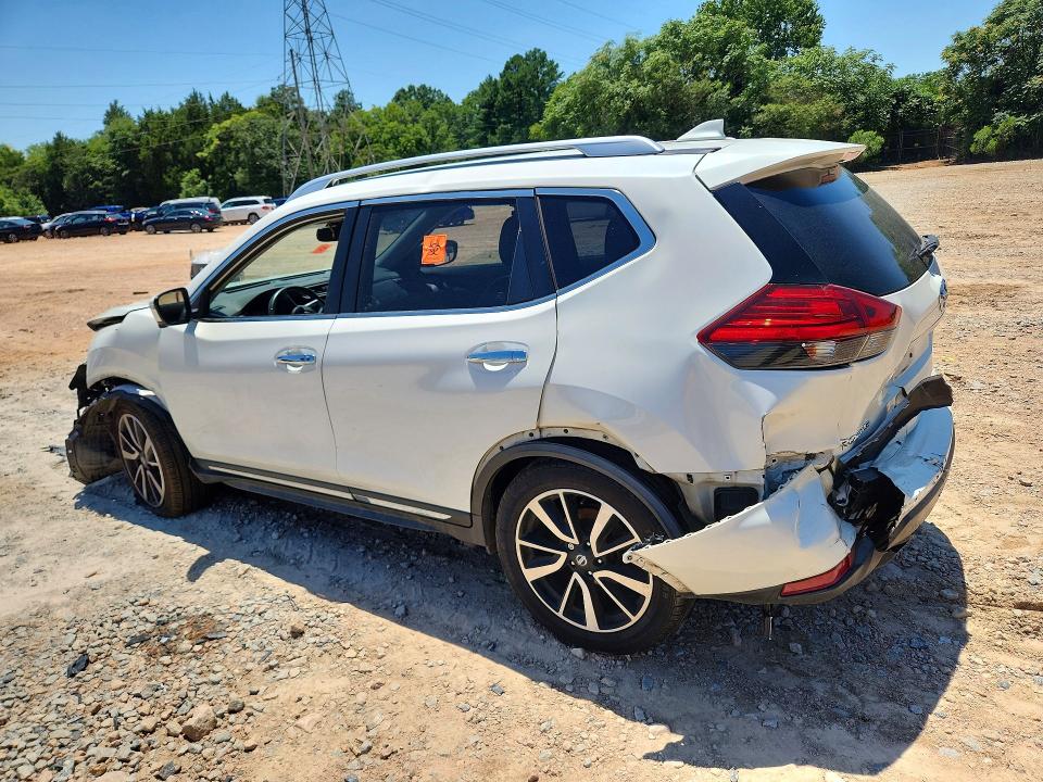 Продажа на аукционе авто 2017 Nissan Rogue, vin: JN8AT2MV8HW271835, номер лота: 61391446
