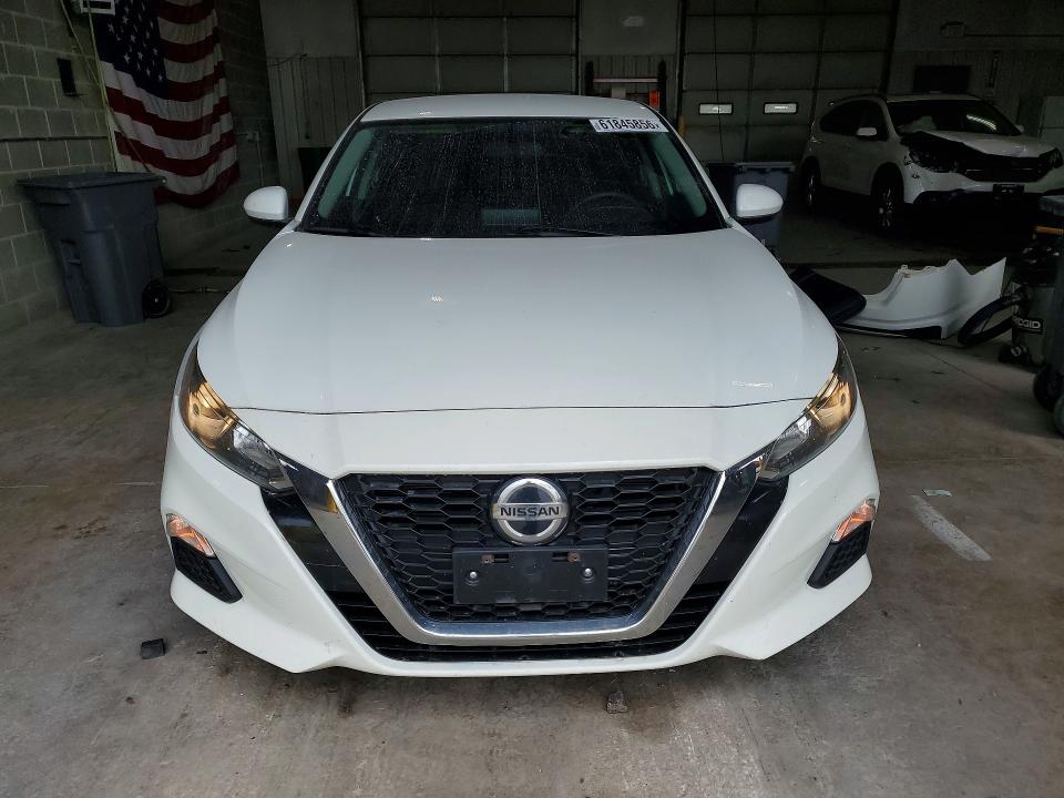 2019 Nissan Altima მანქანა იყიდება აუქციონზე, vin: 1N4BL4BV5KC245108, აუქციონის ნომერი: 61845856