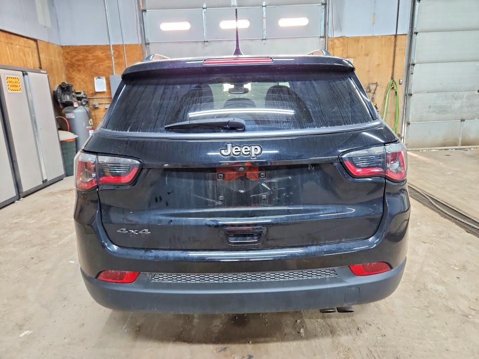 60506556 :رقم المزاد ، 3C4NJDCB1LT138824 vin ، 2020 Jeep Compass مزاد بيع