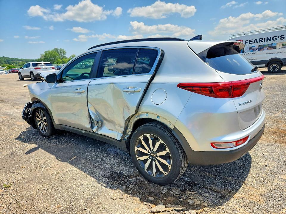 60009516 :رقم المزاد ، KNDPN3AC9J7390471 vin ، 2018 Kia Sportage مزاد بيع