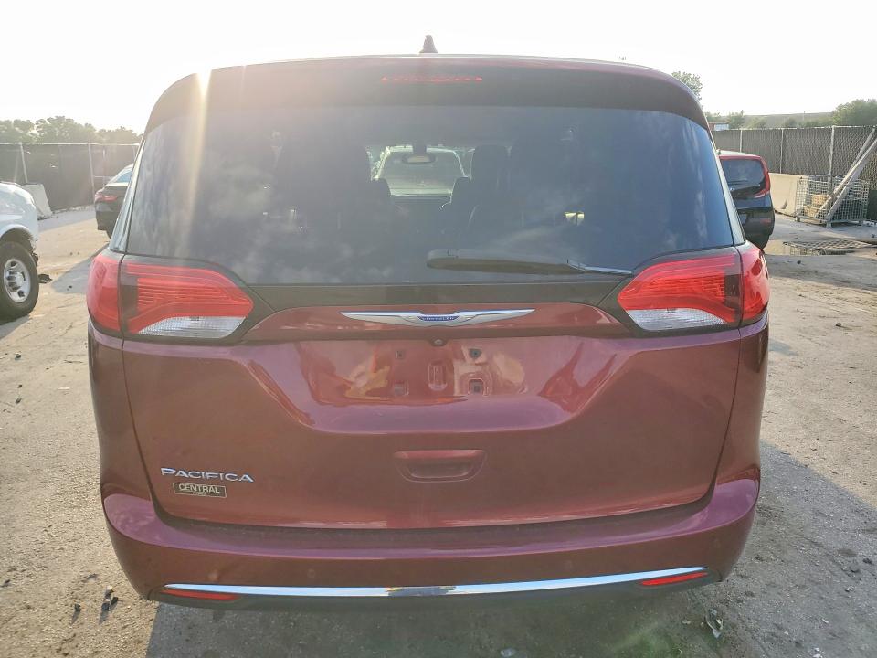 2018 Chrysler Pacifica მანქანა იყიდება აუქციონზე, vin: 2C4RC1EG5JR234054, აუქციონის ნომერი: 63001006