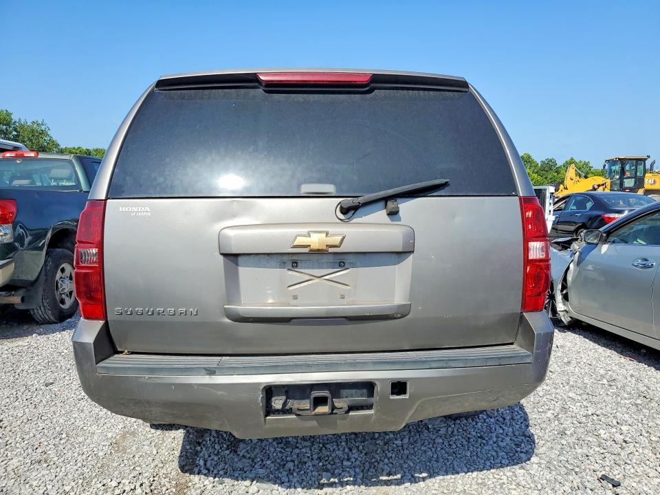 60882896 :رقم المزاد ، 3GNFC16J97G187338 vin ، 2007 Chevrolet Suburban مزاد بيع