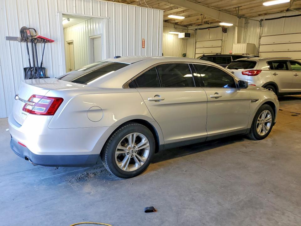 Aukcja sprzedaży 2015 Ford Taurus, vin: 1FAHP2D87FG133421, numer aukcji: 61038366