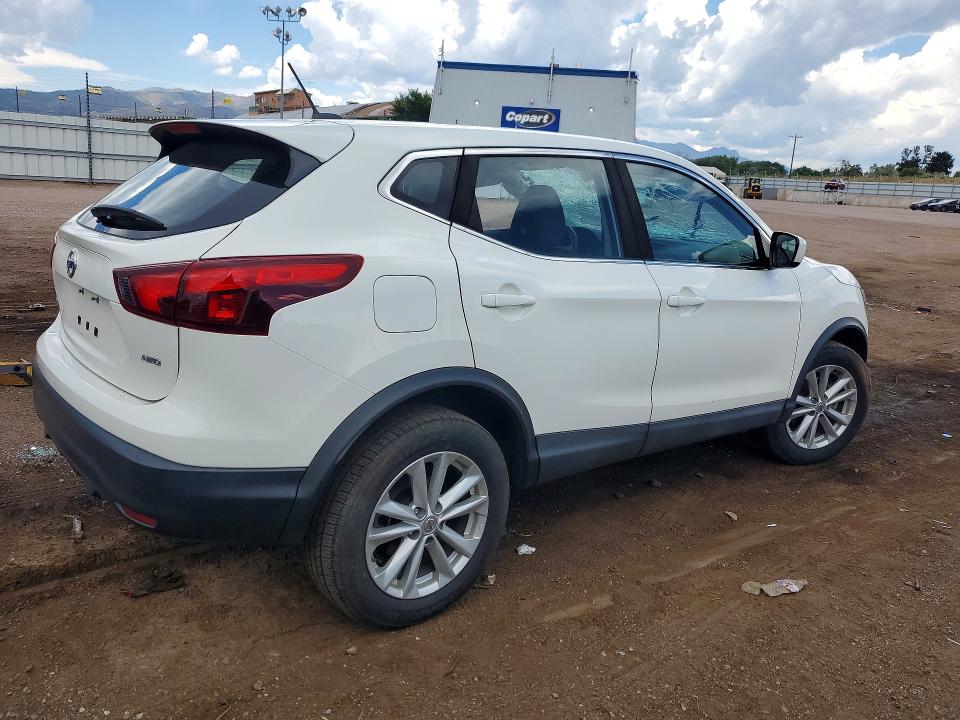 63034856 :رقم المزاد ، JN1BJ1CRXJW283627 vin ، 2018 Nissan Rogue Sport مزاد بيع