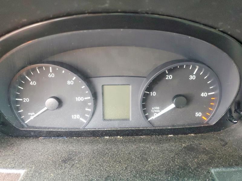 59670186 :رقم المزاد ، WD3PE7CD3HP567503 vin ، 2017 Mercedes-benz Sprinter مزاد بيع