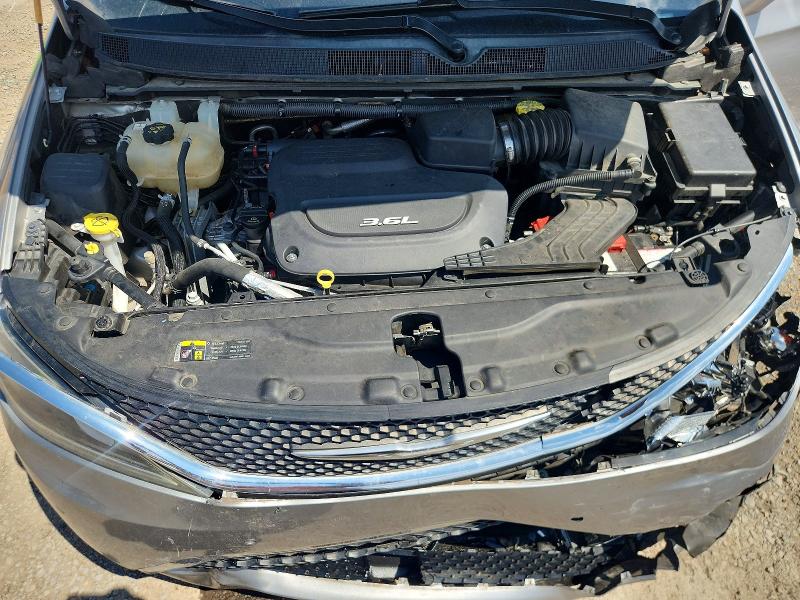 60428716 :رقم المزاد ، 2C4RC1EG9HR628487 vin ، 2017 Chrysler Pacifica مزاد بيع
