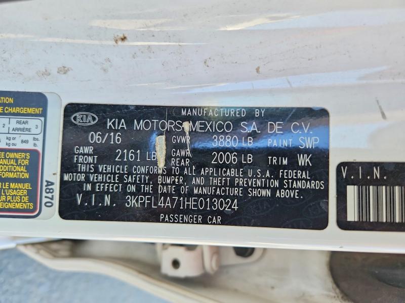 61636106 :رقم المزاد ، 3KPFL4A71HE013024 vin ، 2017 Kia Forte مزاد بيع
