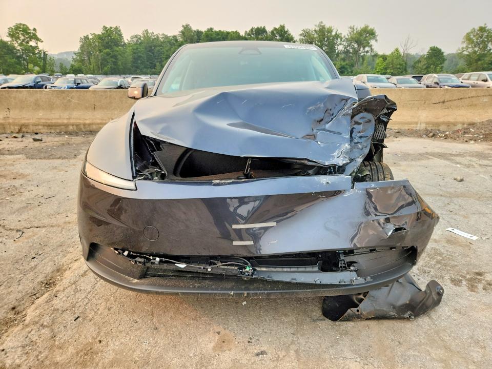 61666886 :رقم المزاد ، 7SAYGDEE5TA705912 vin ، 2026 Tesla Model Y مزاد بيع