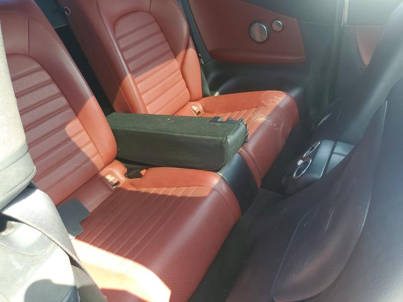 61871146 :رقم المزاد ، WDDWJ4JB0JF626389 vin ، 2020 Mercedes-benz C مزاد بيع