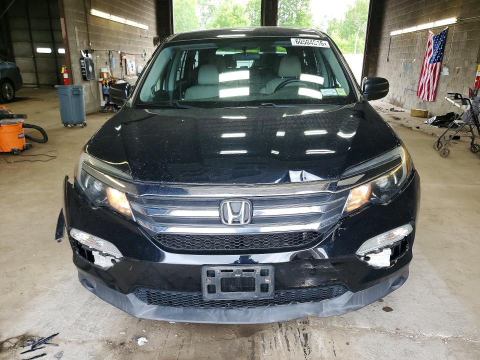 60584516 :رقم المزاد ، 5FNYF6H19JB015780 vin ، 2018 Honda Pilot مزاد بيع
