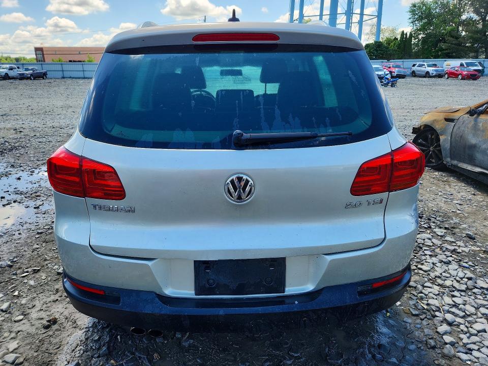 60225706 :رقم المزاد ، WVGAV7AX6CW515625 vin ، 2012 Volkswagen Tiguan مزاد بيع