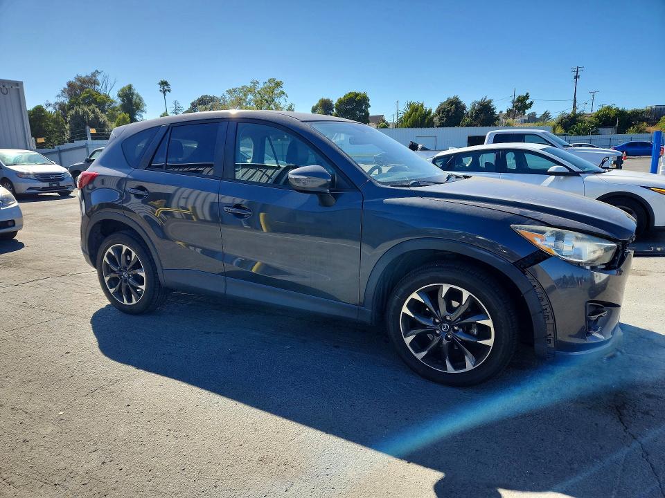 62835786 :رقم المزاد ، JM3KE4DY8G0614703 vin ، 2016 Mazda Cx-5 مزاد بيع