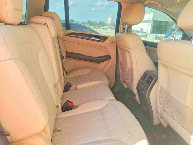 59702686 :رقم المزاد ، 4JGDF6EE9HA835099 vin ، 2017 Mercedes-benz Gls مزاد بيع