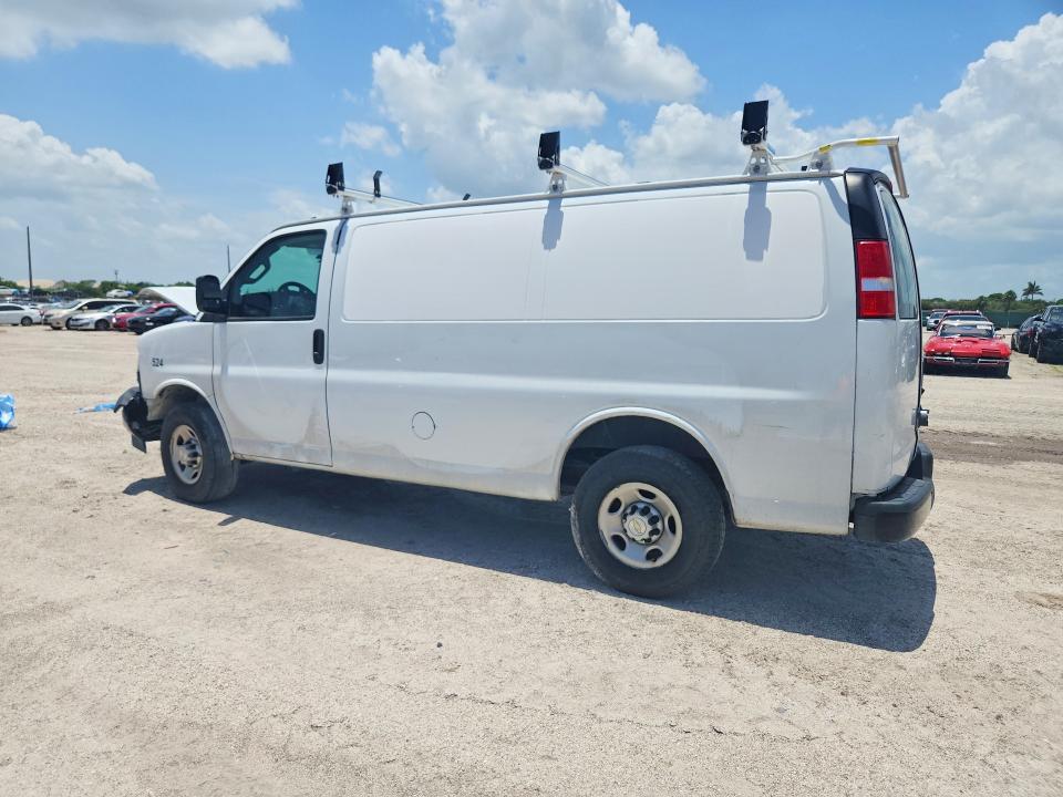 2021 Chevrolet Express G2500 მანქანა იყიდება აუქციონზე, vin: 1GCWGAFP0M1236325, აუქციონის ნომერი: 58929606