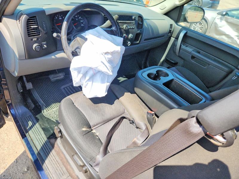 58632756 :رقم المزاد ، 1GCSCREA1AZ180818 vin ، 2010 Chevrolet Silverado مزاد بيع